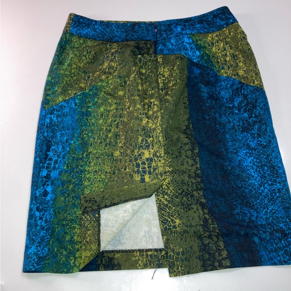 Premise skirt snake print blue / green gradient Size 4 skirt - Picture 6 of 9